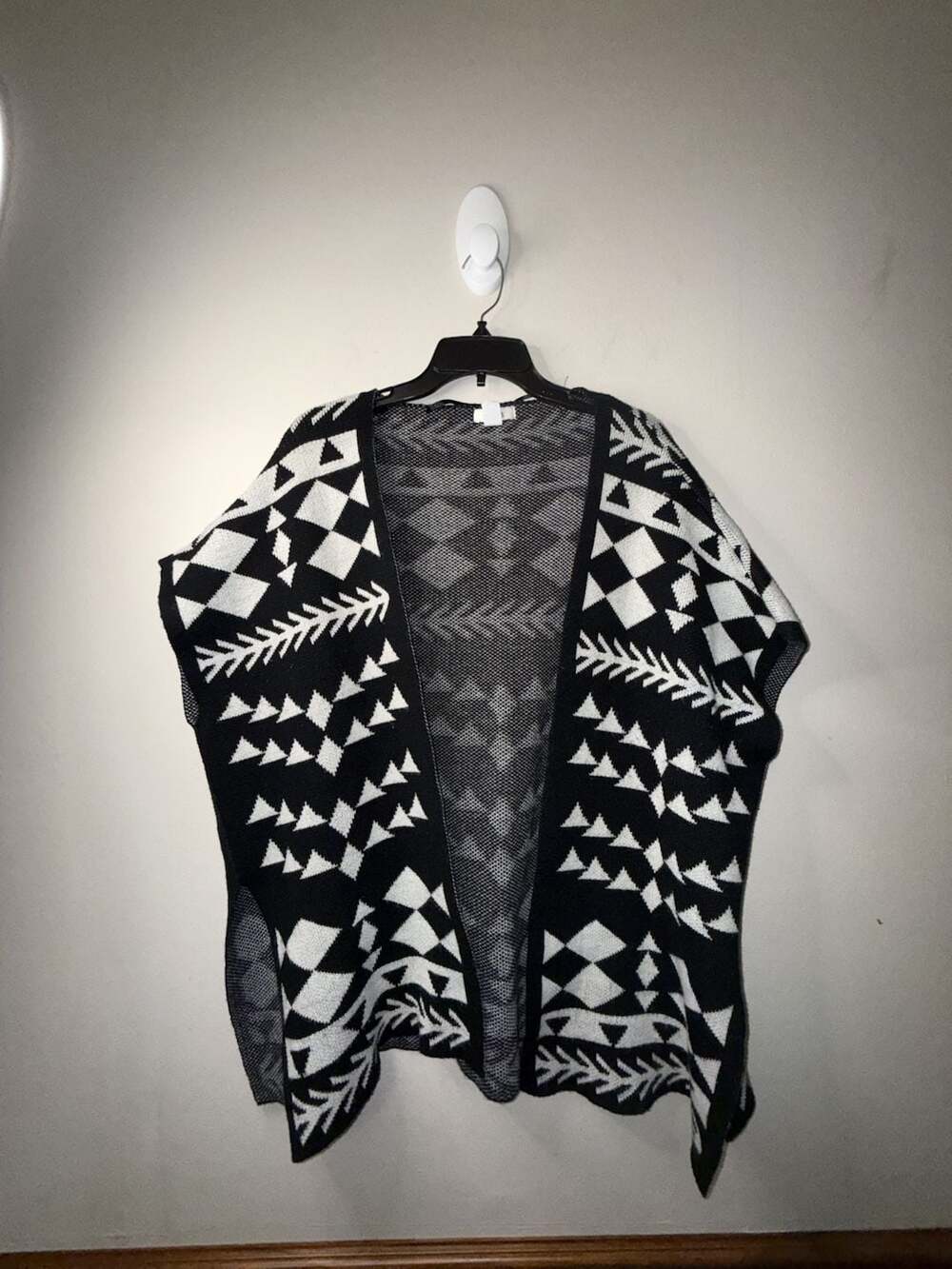 Mudd Black and White Aztec Print Open Front Poncho Cardigan